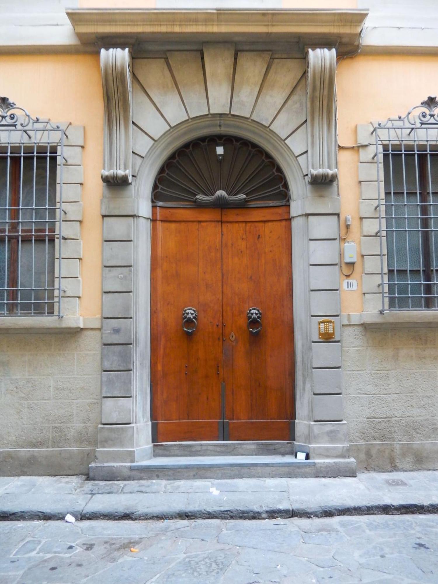 Stunning Apt 5Min Walk To Duomo فلورنس المظهر الخارجي الصورة