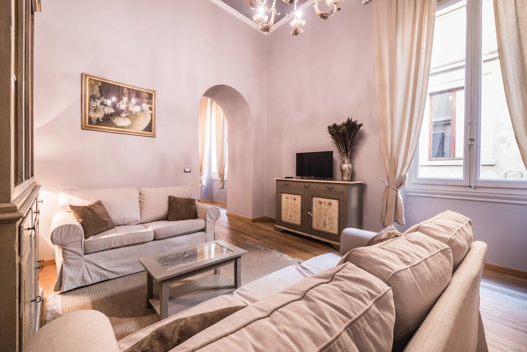 Stunning Apt 5Min Walk To Duomo فلورنس المظهر الخارجي الصورة